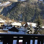 Mont Blanc Lyret Apartament *